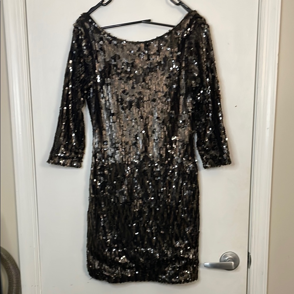 Alberto Makali Silver and Black Sequin Sheath Dress